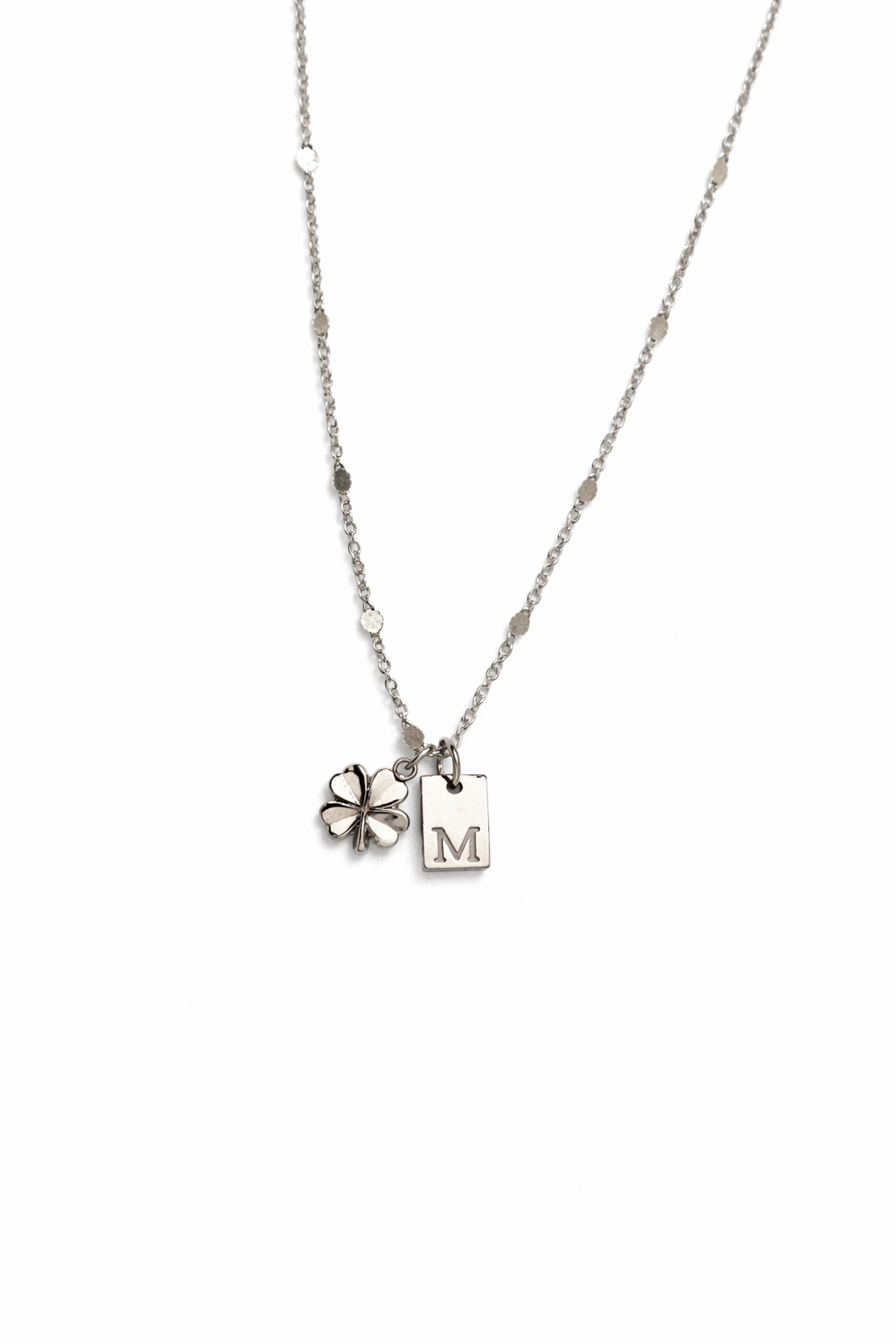 Kette mit Mini Charm & Letter Tag